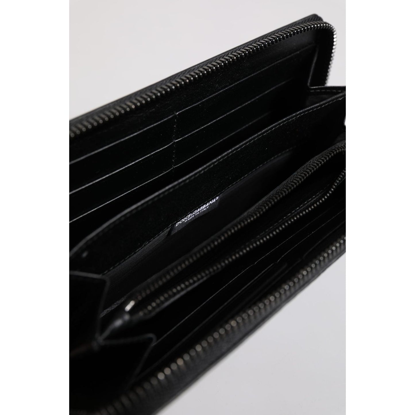 Dolce & Gabbana Black Leather Logo Plaque Zip Around Continental Wallet BAG4612