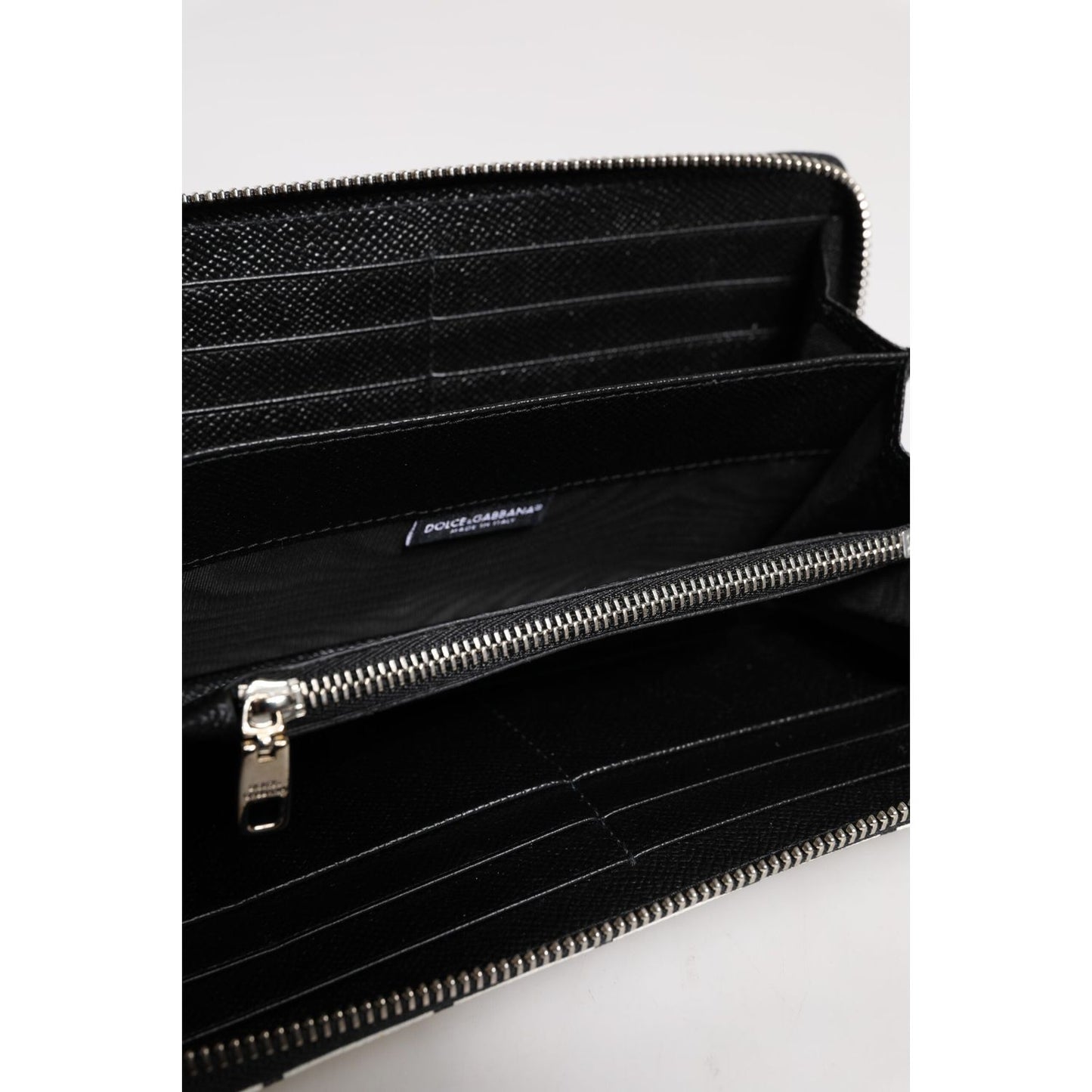 Dolce & Gabbana White Leather DG Crown Royals Continental Zip Around Wallet BAG4627