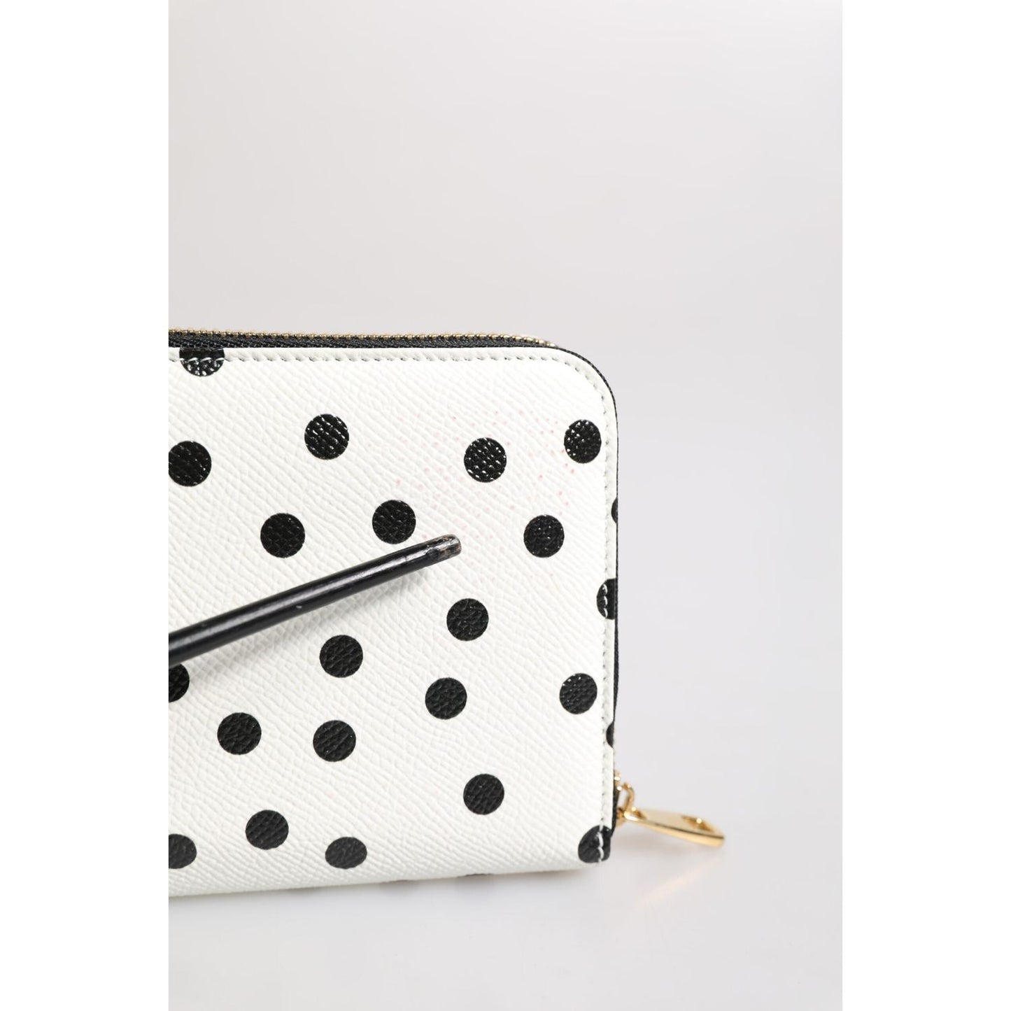 Dolce & Gabbana White Black Striped Leather Zip Around Continental Wallet BAG4609