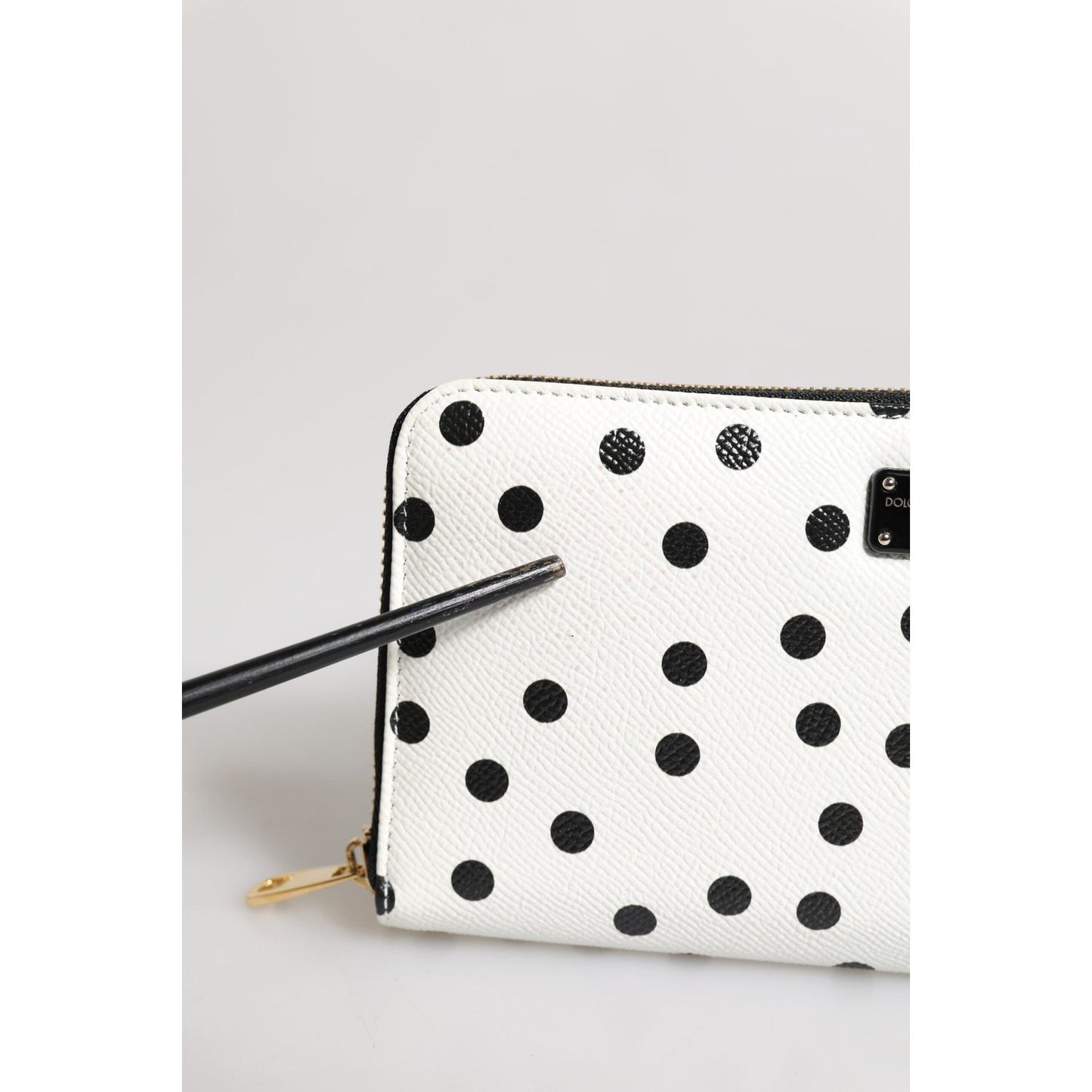 Dolce & Gabbana White Black Striped Leather Zip Around Continental Wallet BAG4609