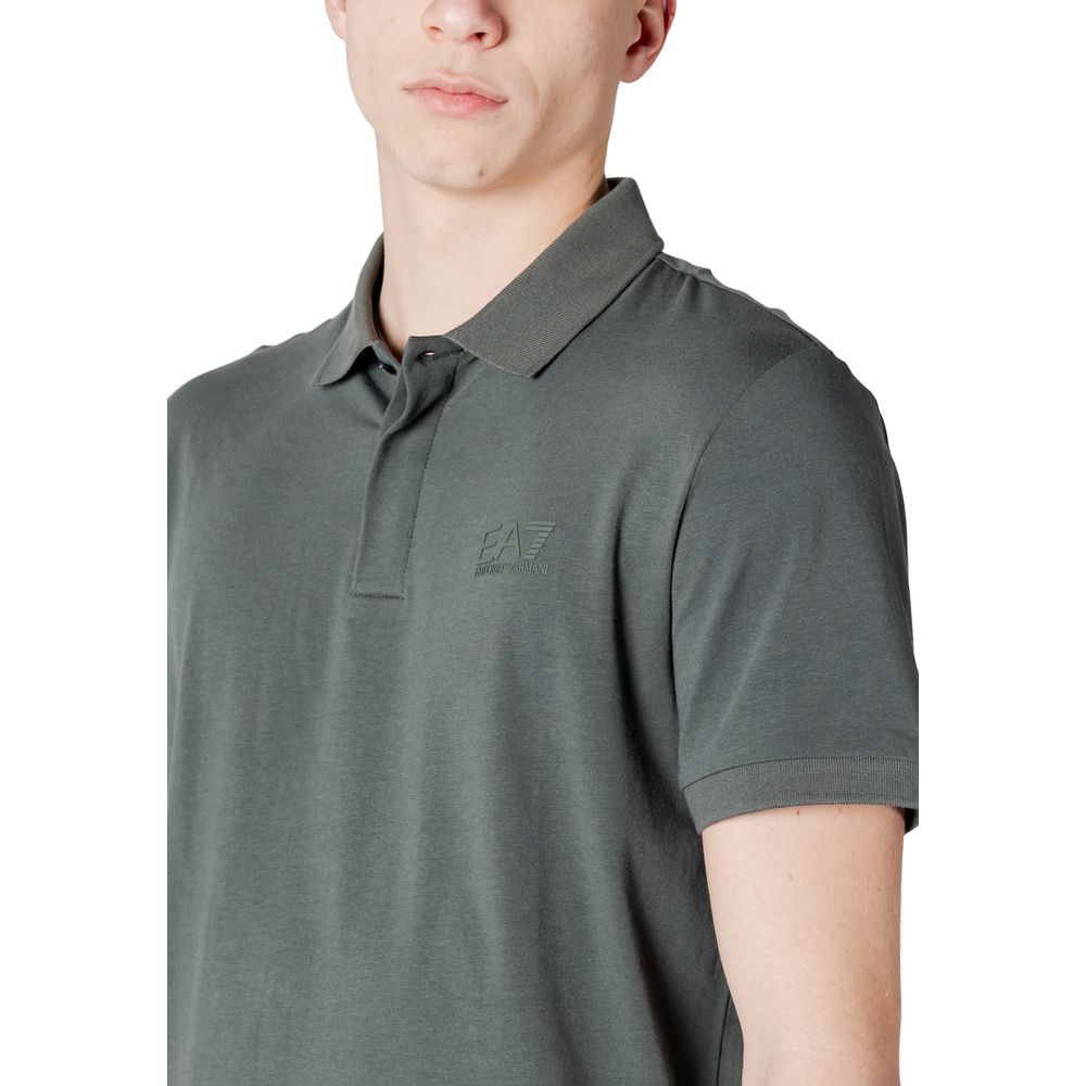 EA7 Emporio Armani Green Cotton Polo Shirt, men’s short-sleeved, featuring a comfortable fit ideal for leisure or smart casual occasions.