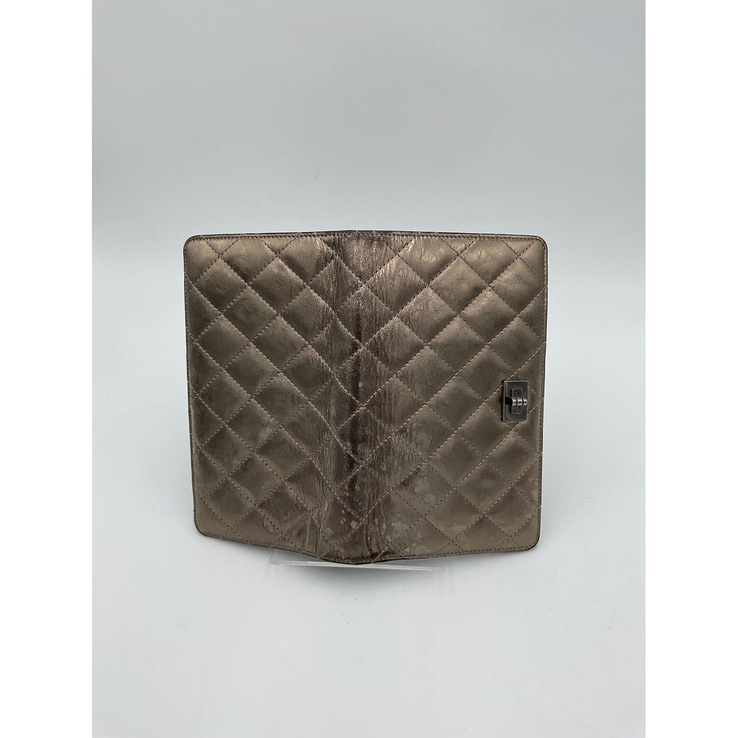 Chanel CHANEL Matèlassè Platinum Wallet