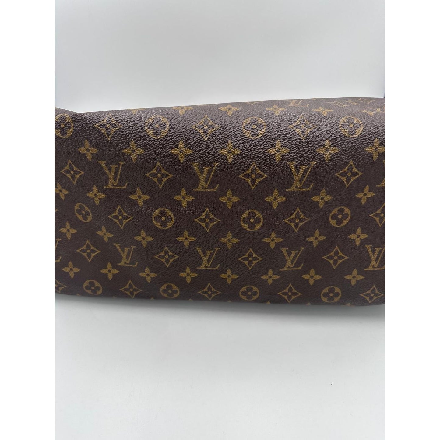 Louis Vuitton LOUIS VUITTON Speedy 40 Monogram Handbag