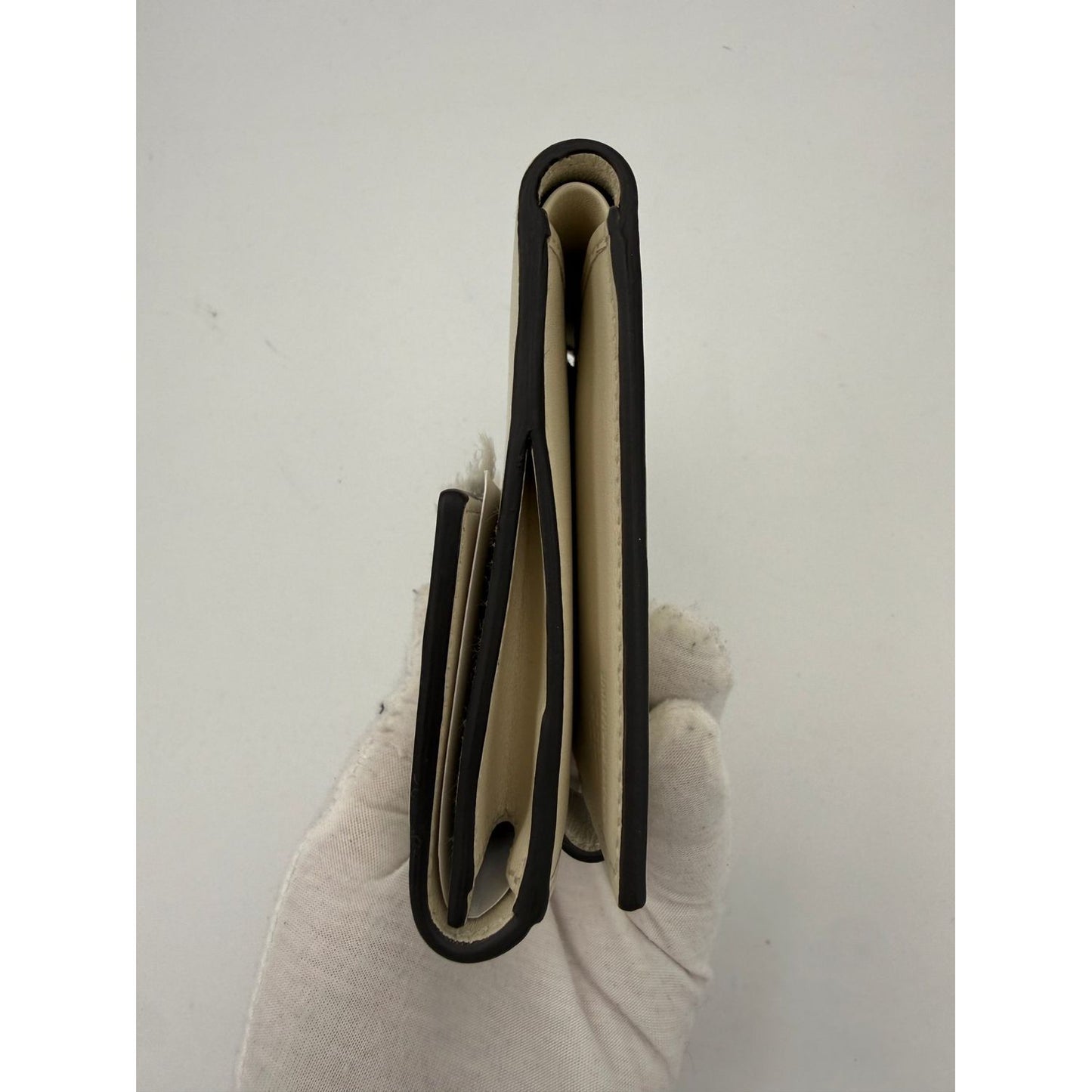 Gucci GUCCI GG Marmont Compact Wallet