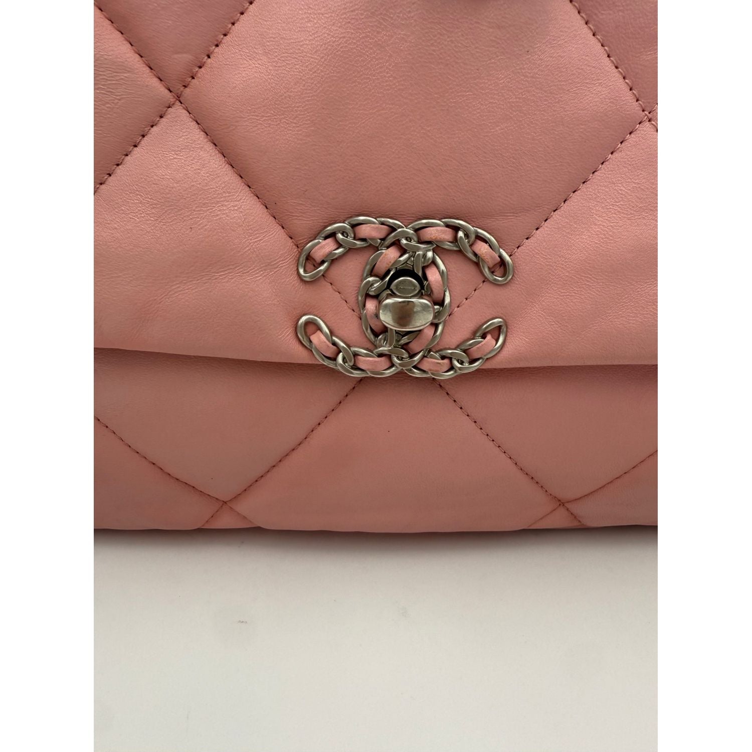 Chanel CHANEL 19 Medium Pink Handbag