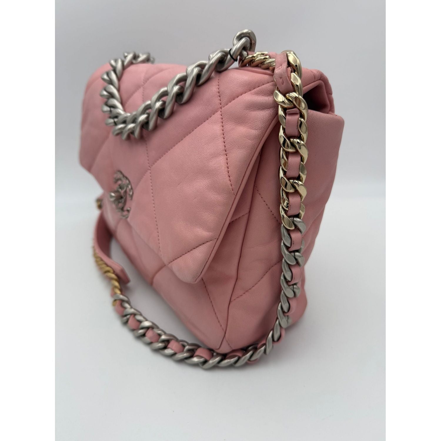 Chanel CHANEL 19 Medium Pink Handbag