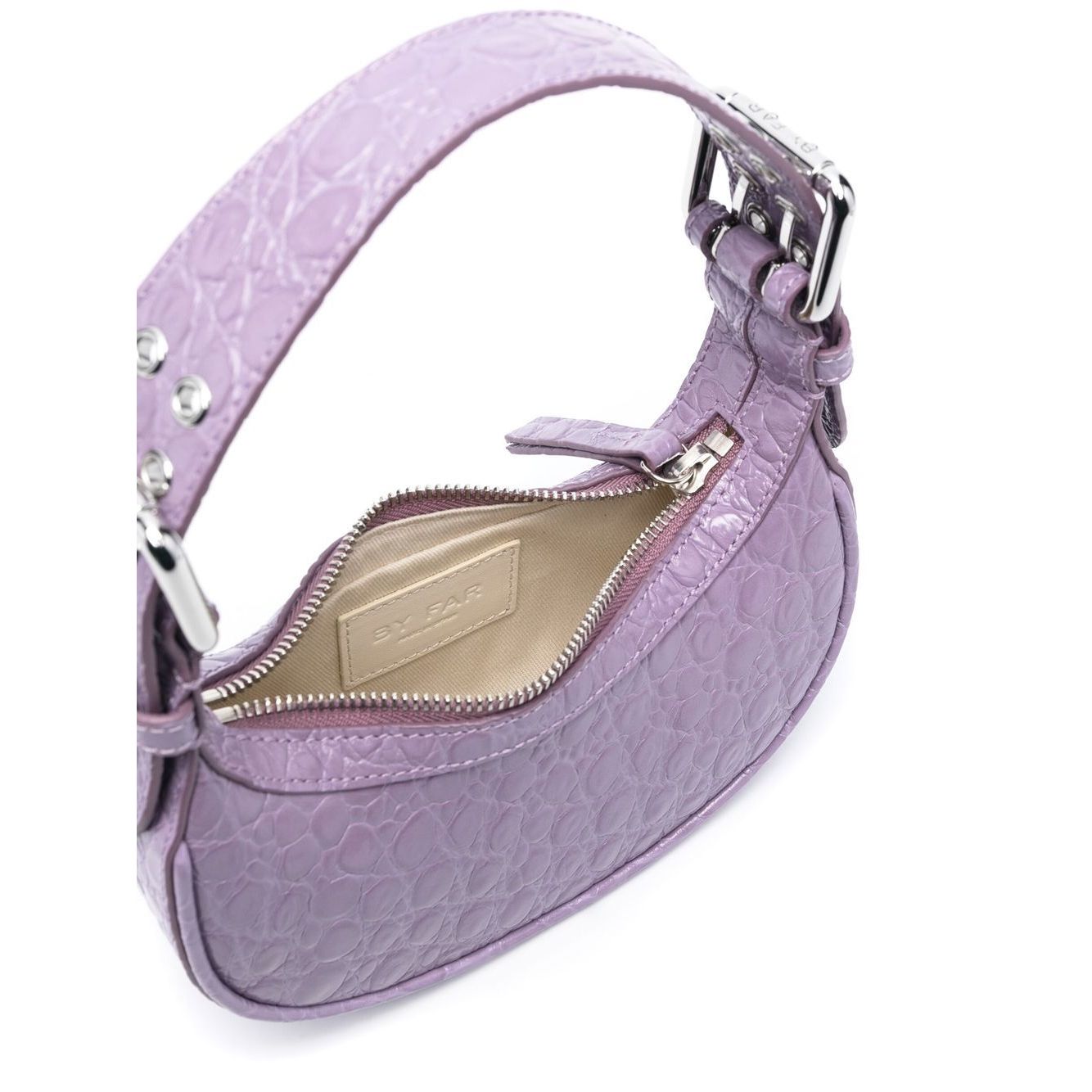 Front view with bag zipped and handles upright.
