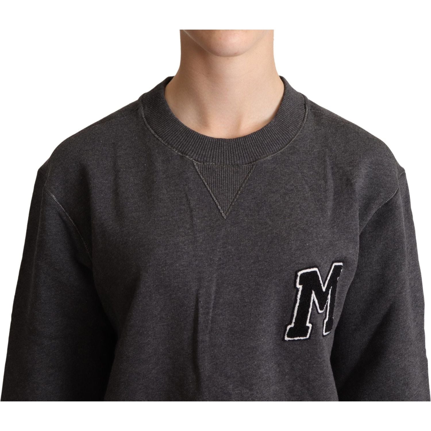 سترة قطنية مطرزة باللون الرمادي الأنيق من دولتشي آند غابانا