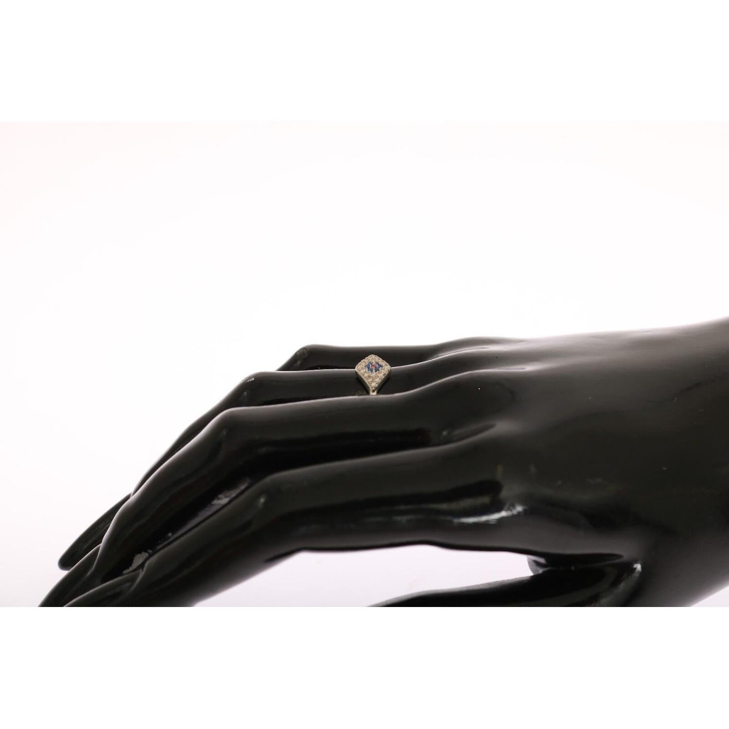 خاتم نيالايا الأنيق المصنوع من الفضة المرصع بالكريستال