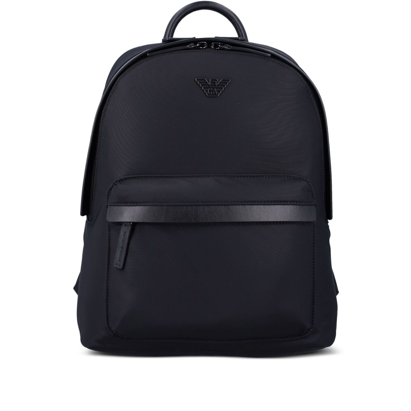 Front view with bag zipped and handles upright.