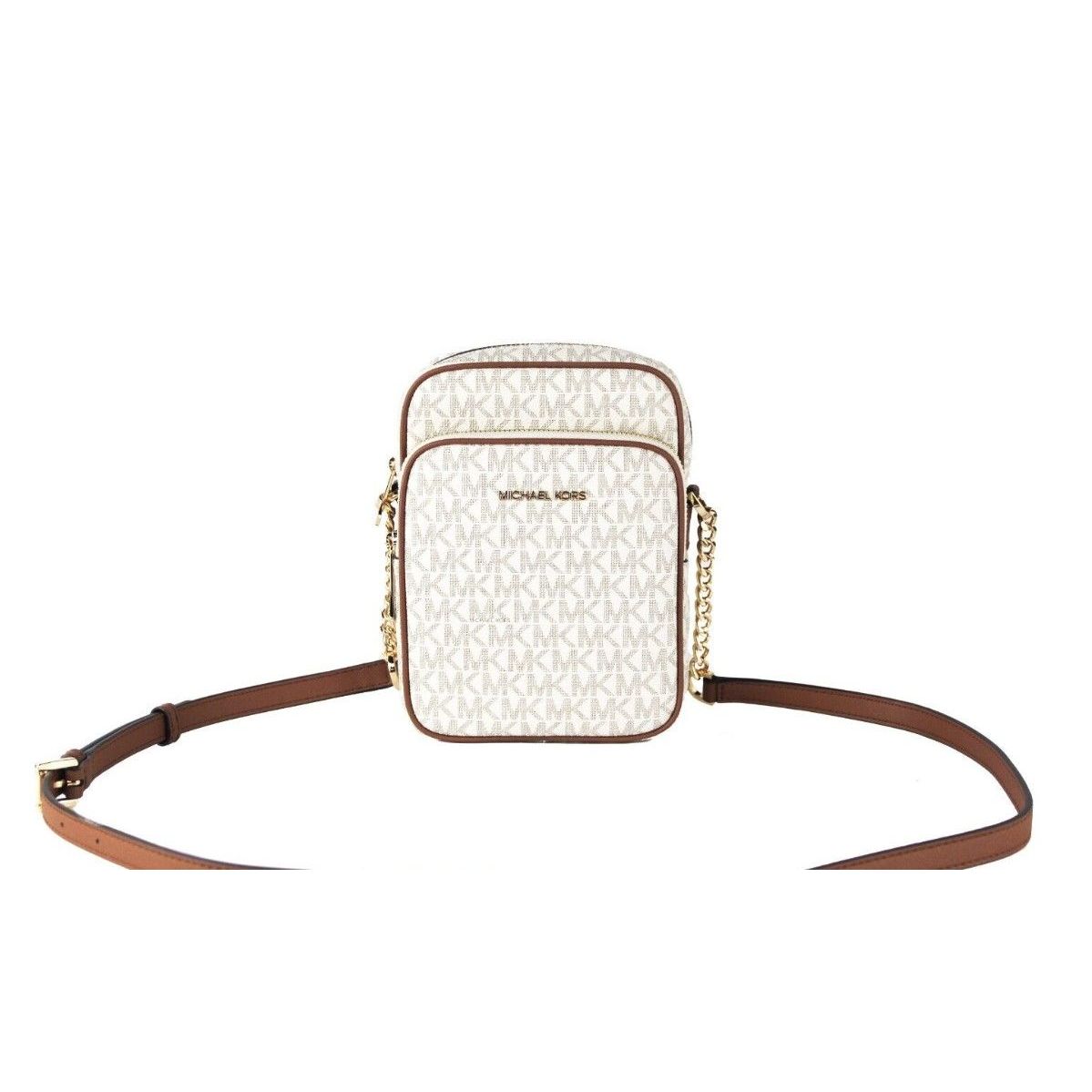 Front view with bag zipped and handles upright.