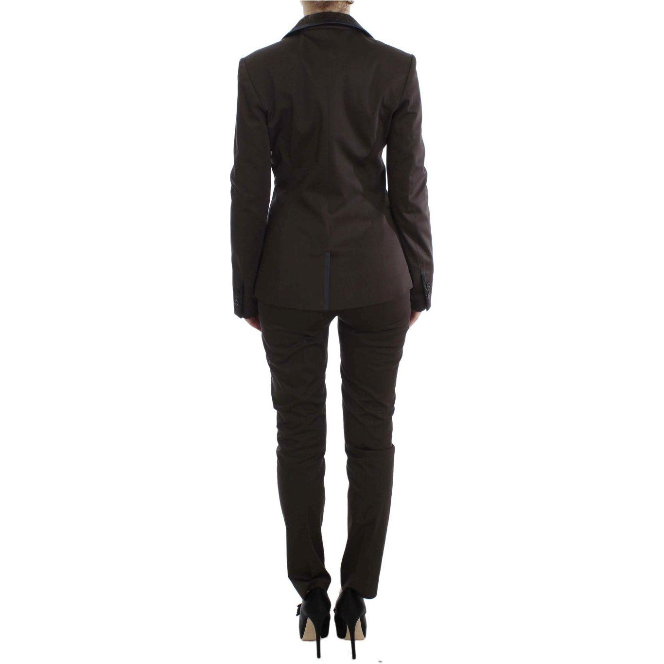 别致的棕色棉质氨纶西装套装