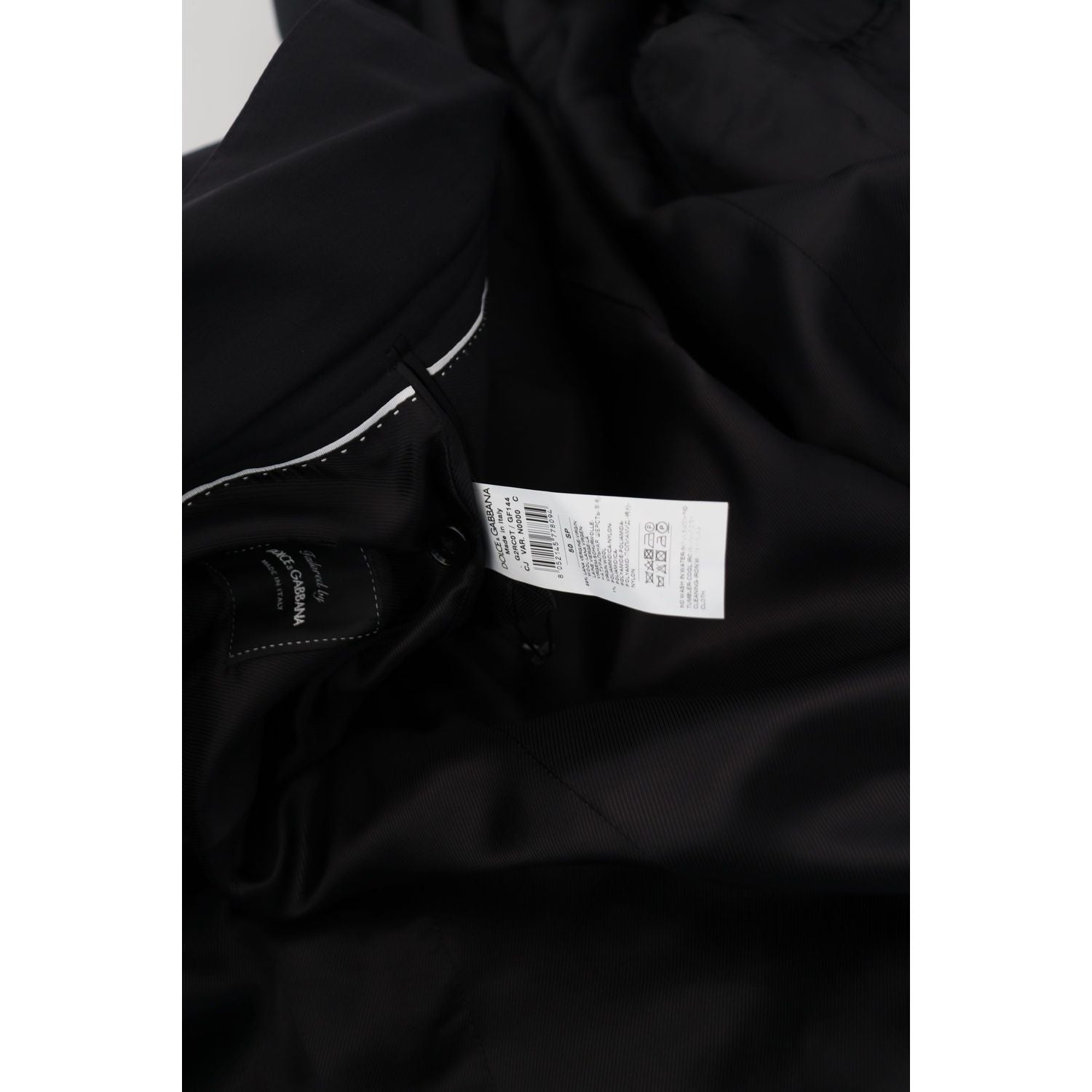 优雅黑色纯羊毛夹克