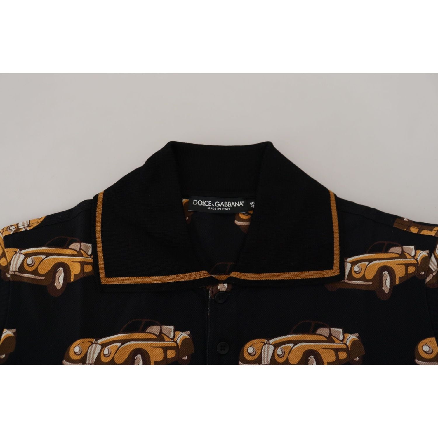 تي شيرت بولو بطبعة سيارة أنيقة من دولتشي آند غابانا باللون الأسود