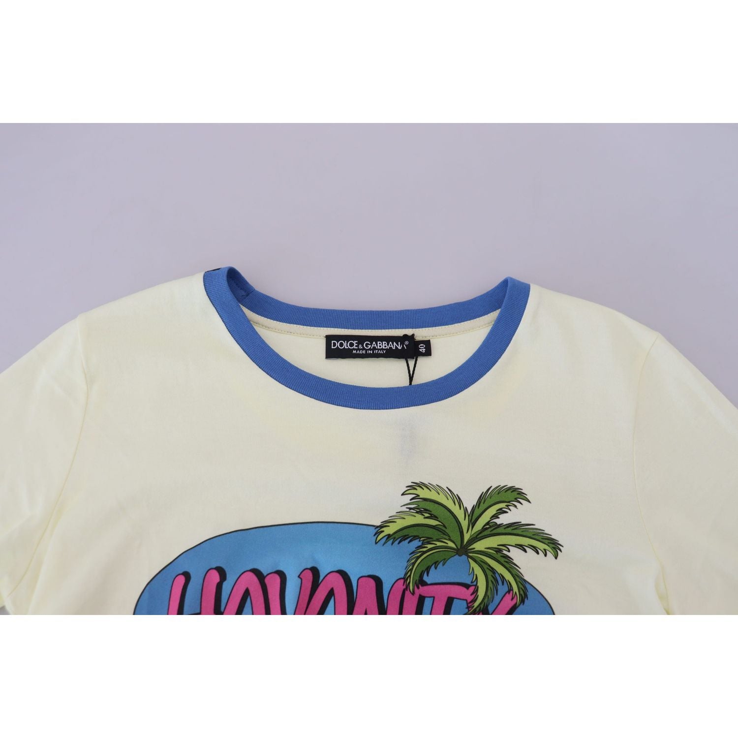 优雅黄色棉质 T 恤，带有别致的印花