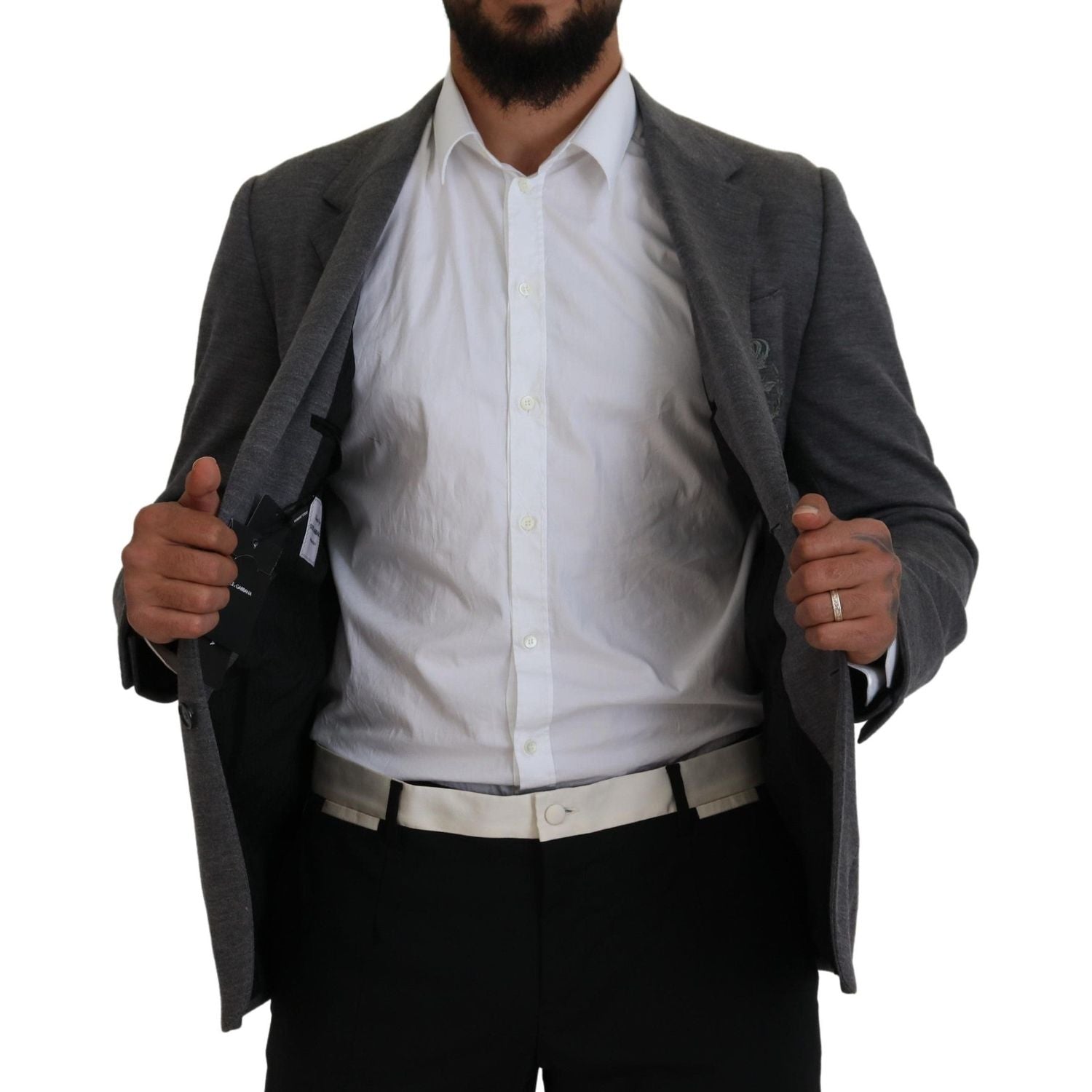 优雅的灰色羊毛西装外套，配以蜜蜂皇冠刺绣