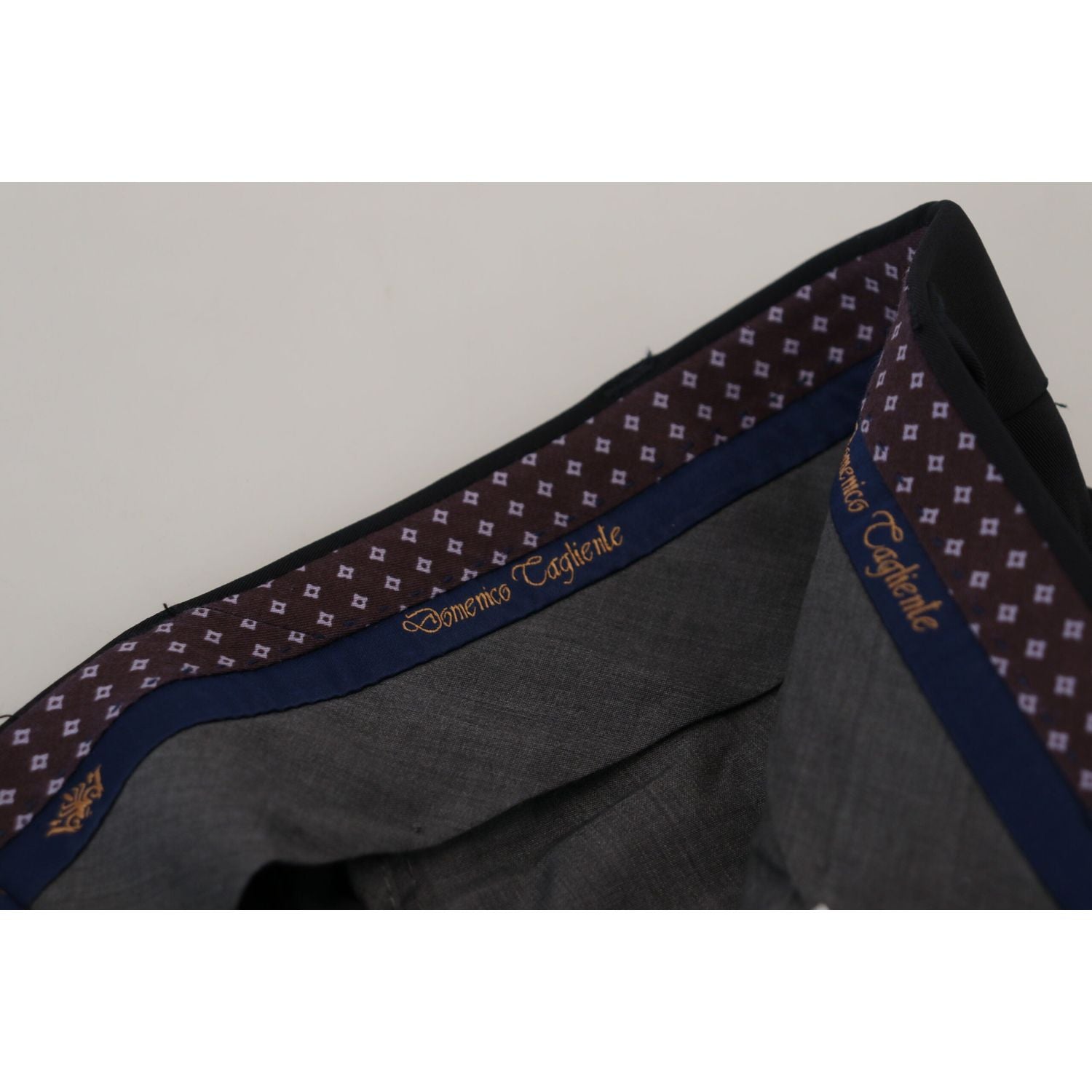 بنطلون رسمي أسود أنيق للرجال من تصميم دومينيكو تاجلينتي