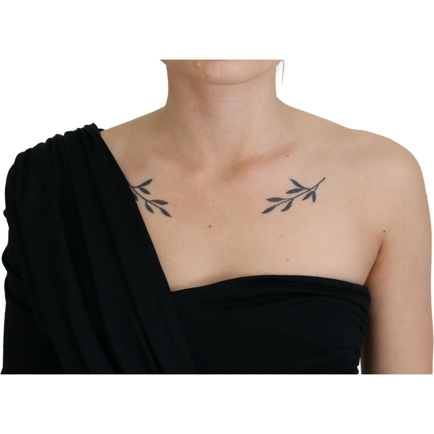 فستان دولتشي آند غابانا الأنيق ذو الكتف الواحد