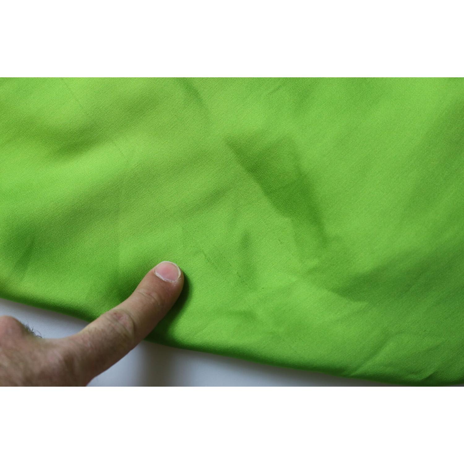 فستان Dsquared² أخضر طويل بحزام سباغيتي وقصة A وثنيات