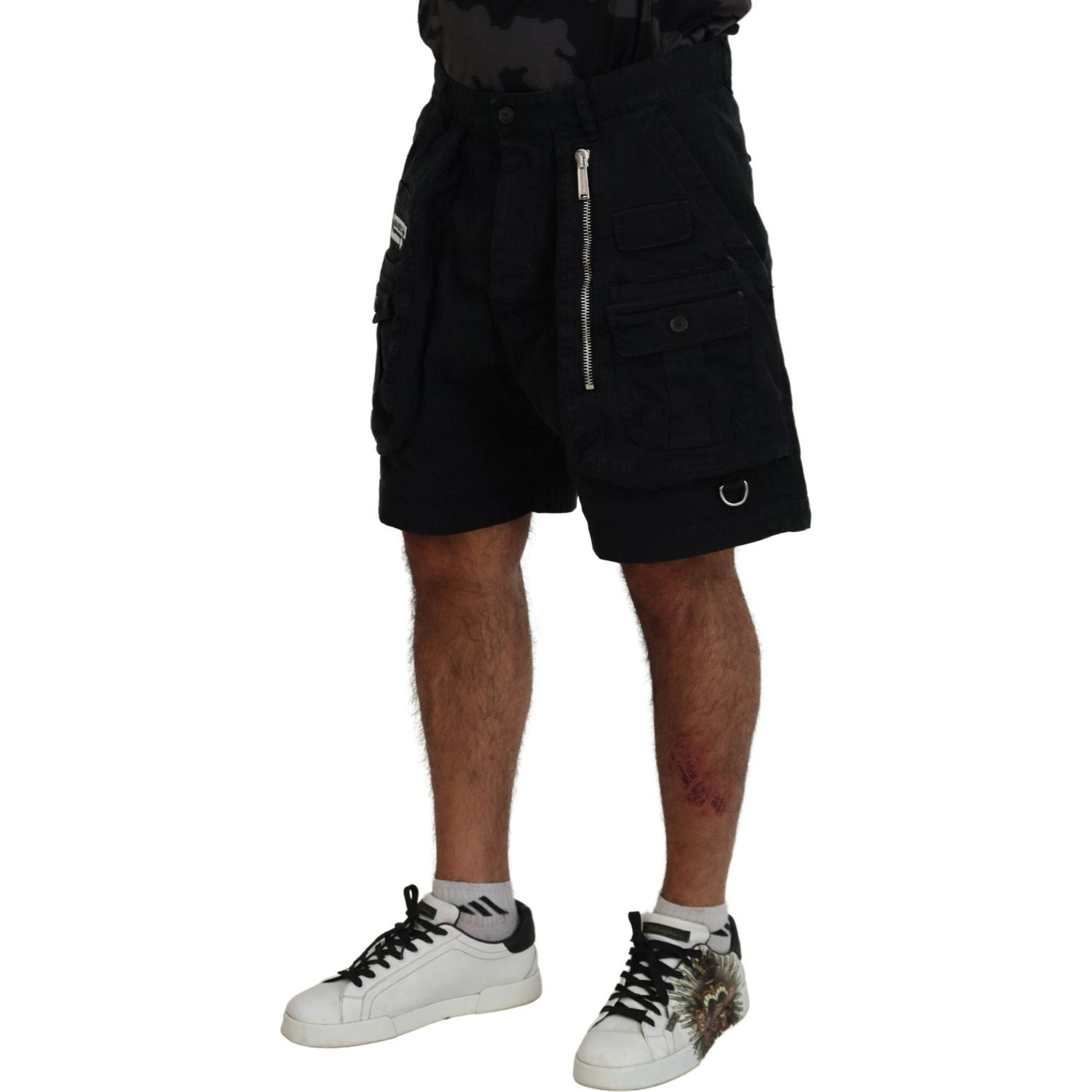 شورت بوكسر كارجو من القطن الأسود من Dsquared² فوق الركبة