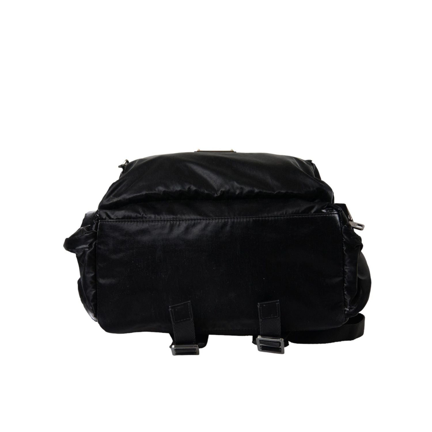 Front view with bag zipped and handles upright.