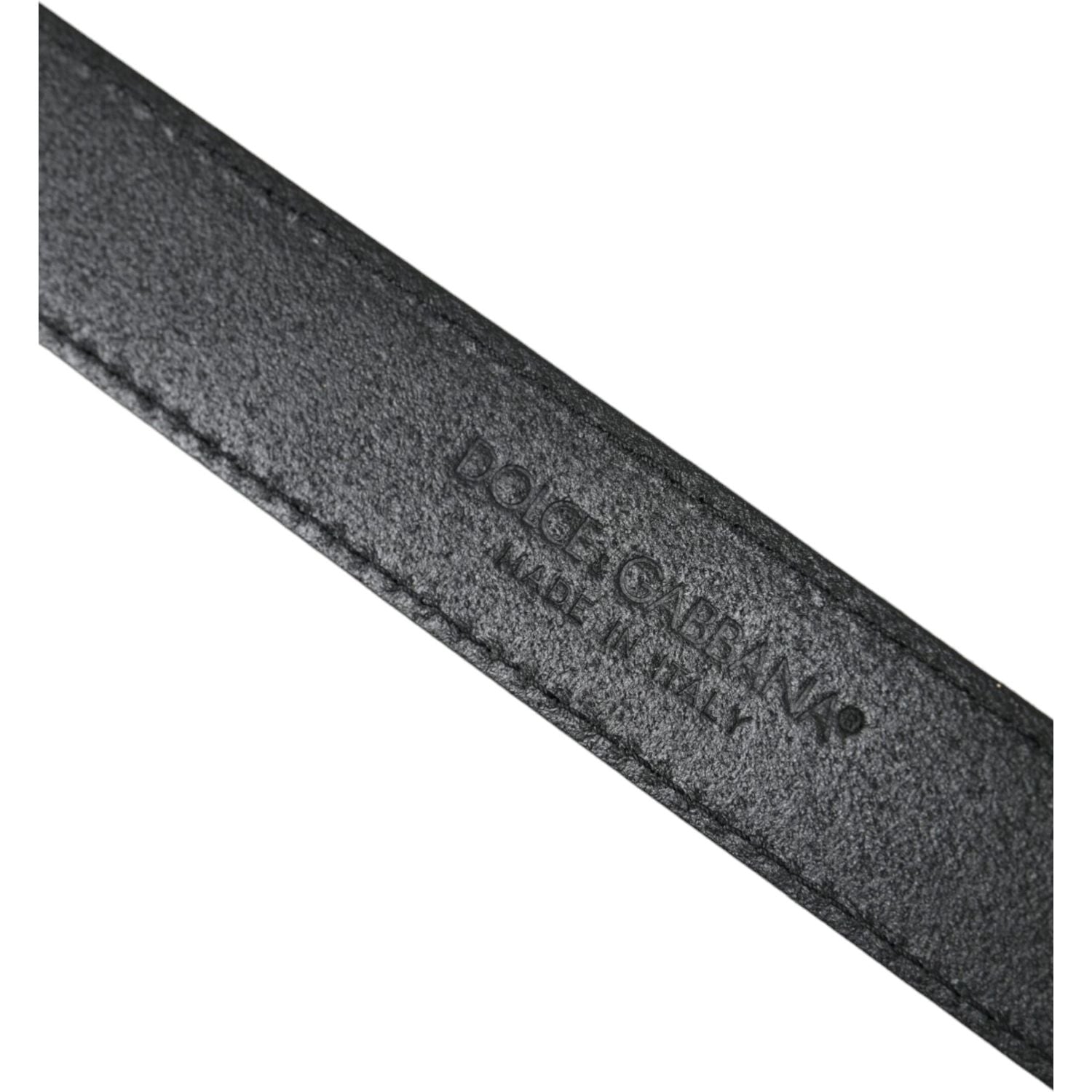 حزام دولتشي آند غابانا من الجلد الأخضر مع مشبك معدني فضي