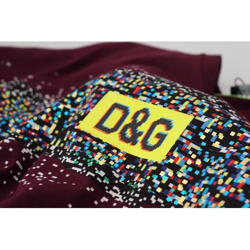 تي شيرت قطني بياقة دائرية وطبعة D&amp;G من Dolce &amp; Gabbana Bordeaux