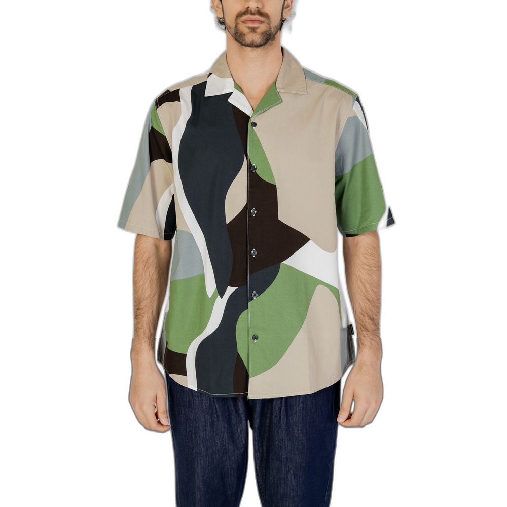 Front view with bag zipped and handles upright.