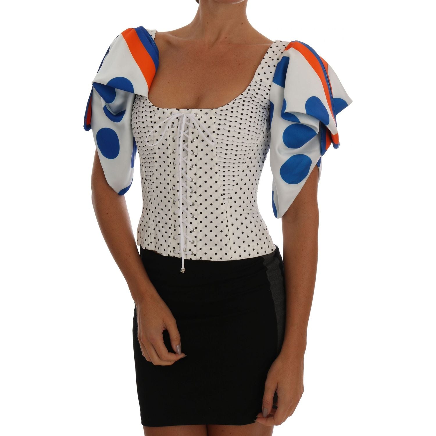 بلوزة أنيقة من دولتشي آند غابانا منقطة بالبولكا