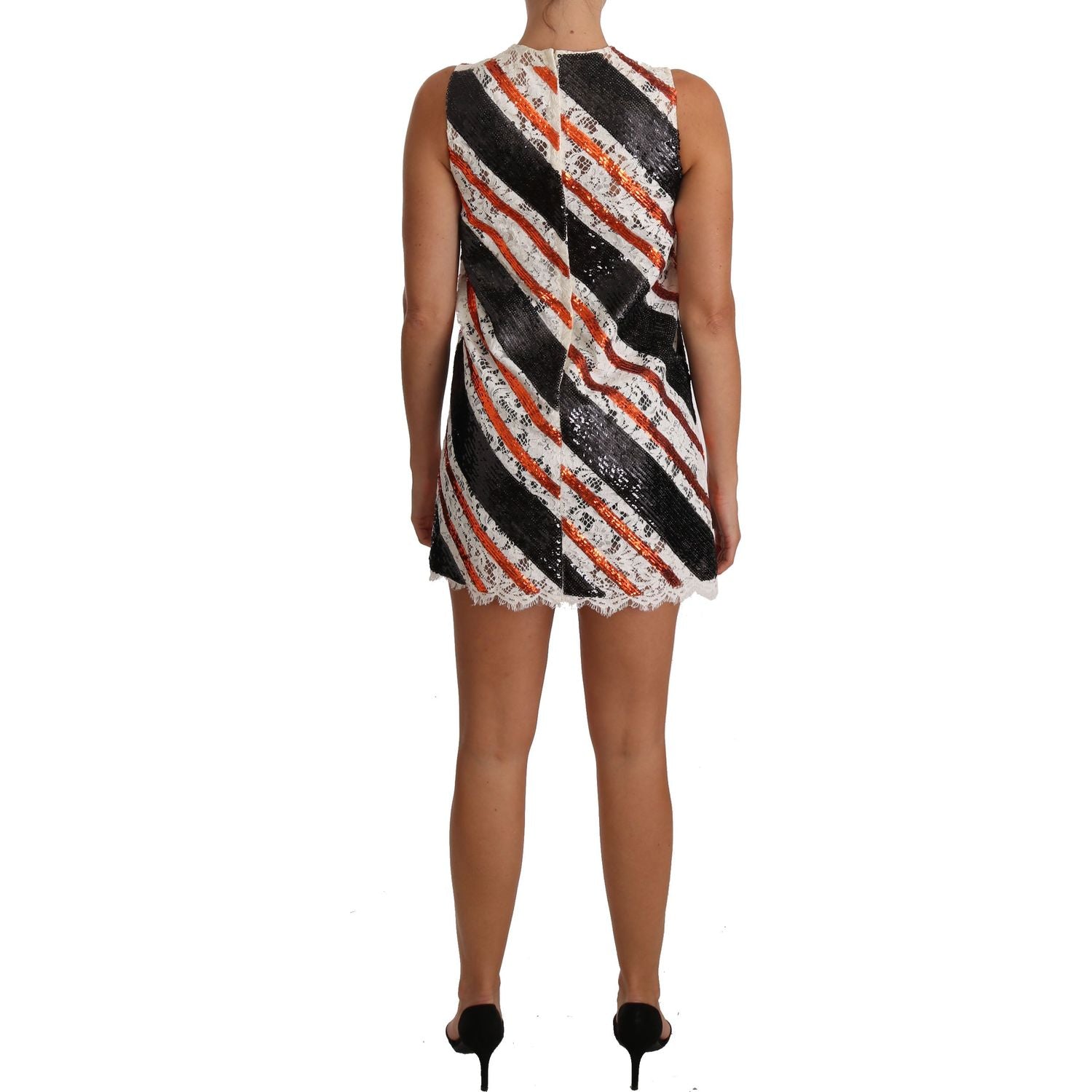 فستان قصير من الدانتيل مزين بالترتر من دولتشي آند غابانا