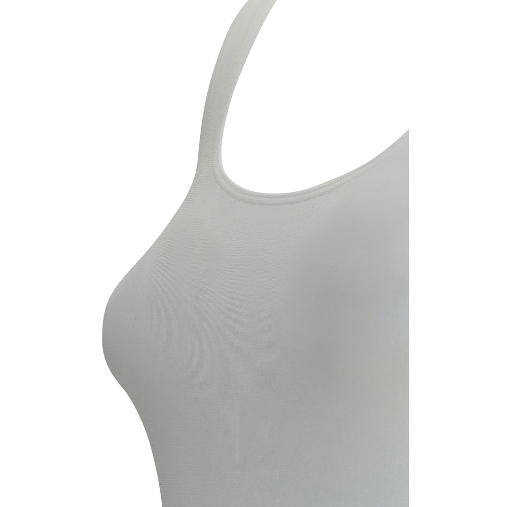 Front view with bag zipped and handles upright.