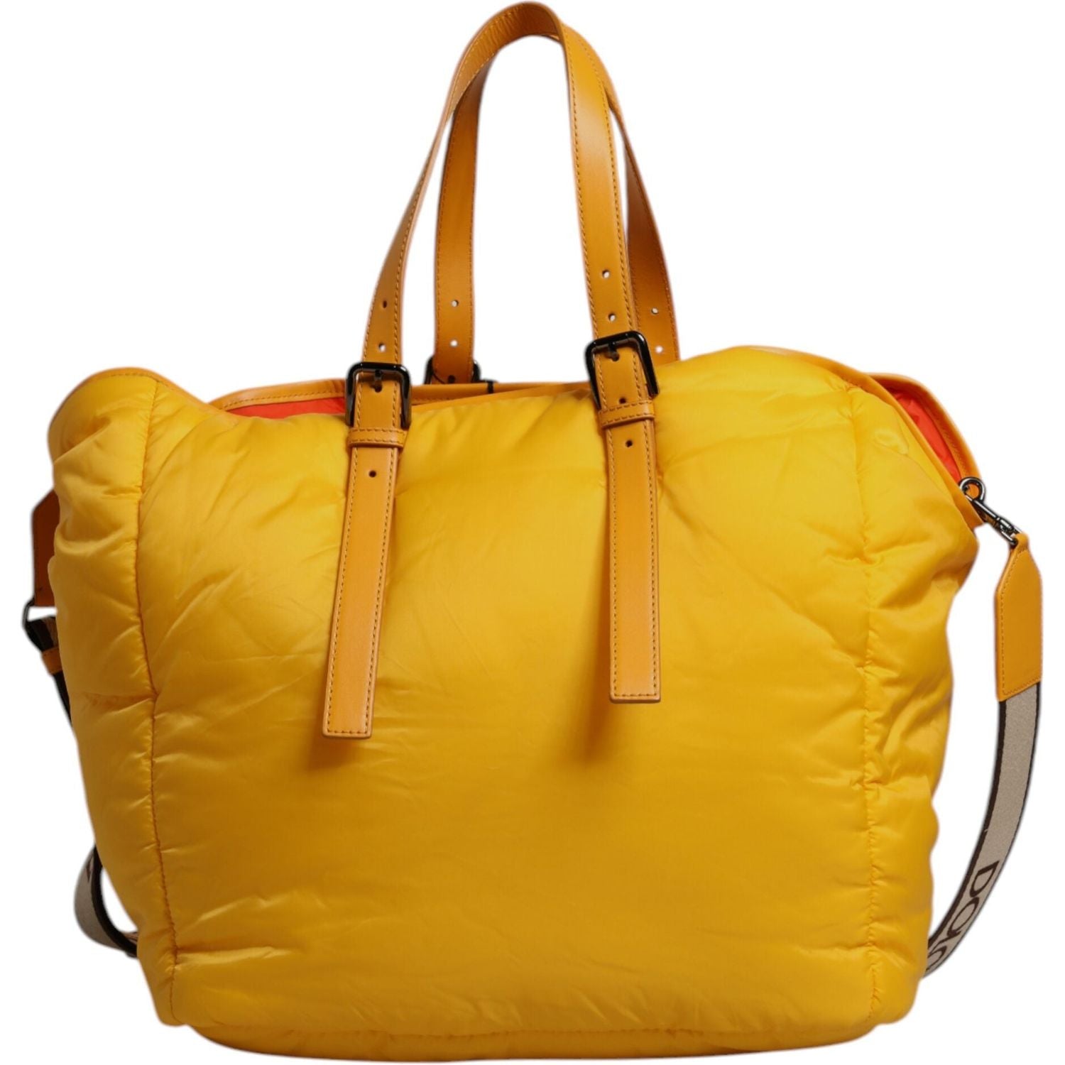 Front view with bag zipped and handles upright.