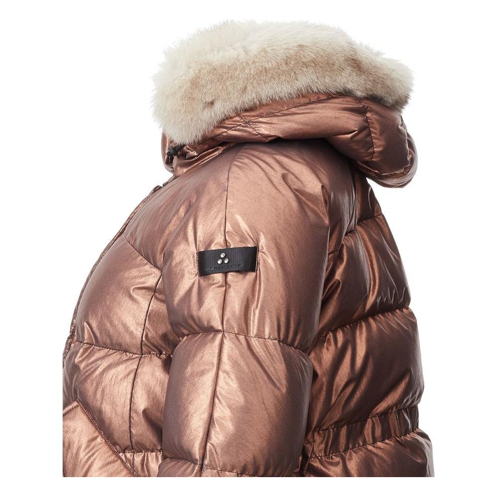 جاكيتات ومعاطف من البوليستر باللون الوردي من بوتيري