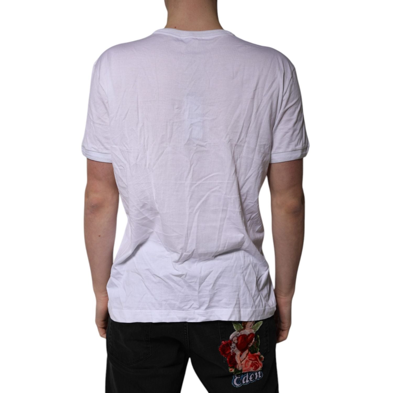 Front view with bag zipped and handles upright.