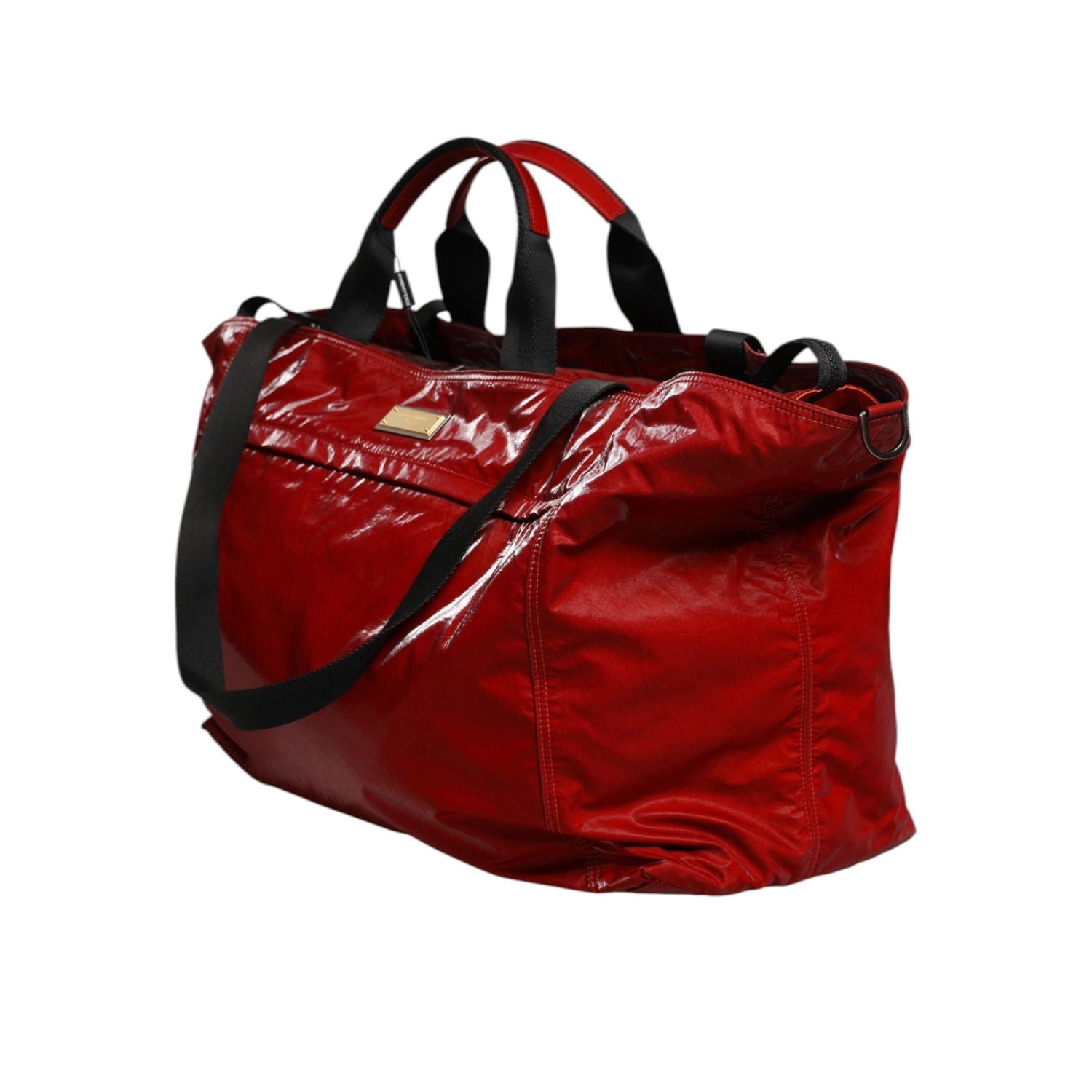 Front view with bag zipped and handles upright.