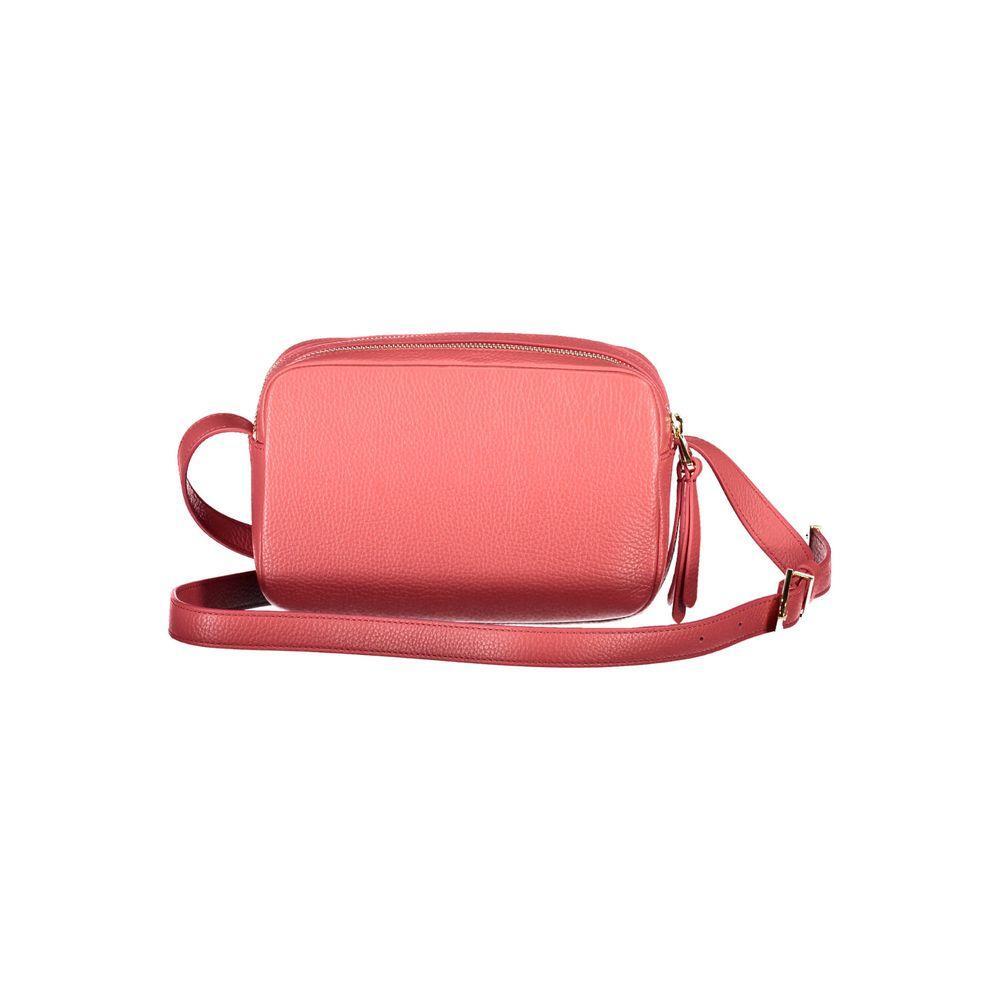 Front view with bag zipped and handles upright.