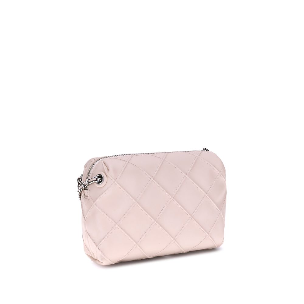 Front view with bag zipped and handles upright.