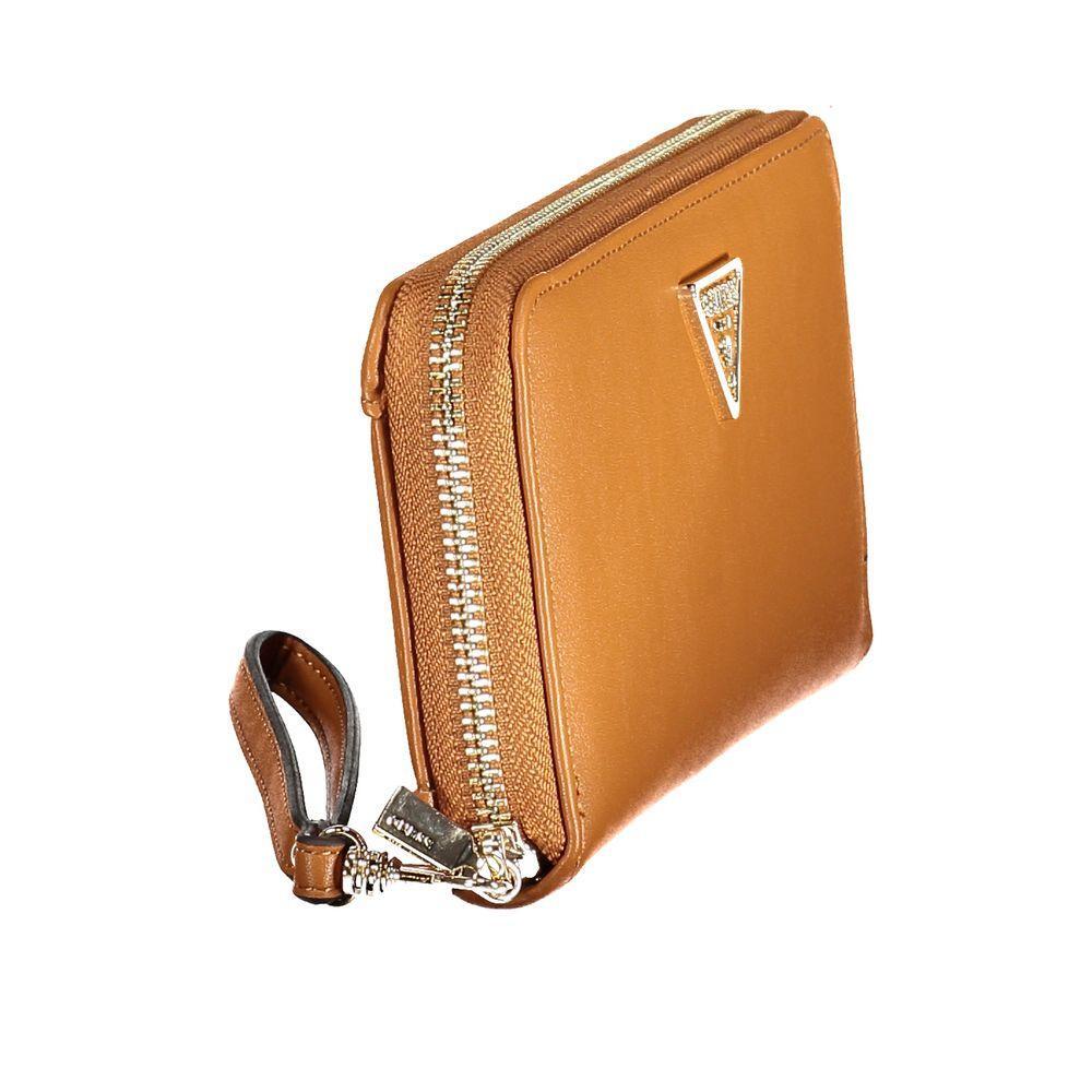 Front view with bag zipped and handles upright.