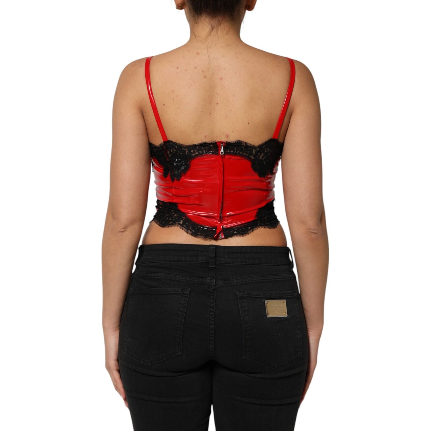 Front view with bag zipped and handles upright.