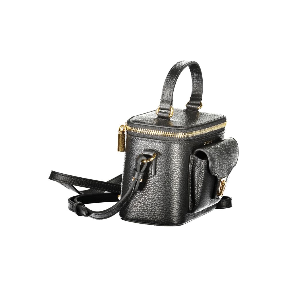 Front view with bag zipped and handles upright.