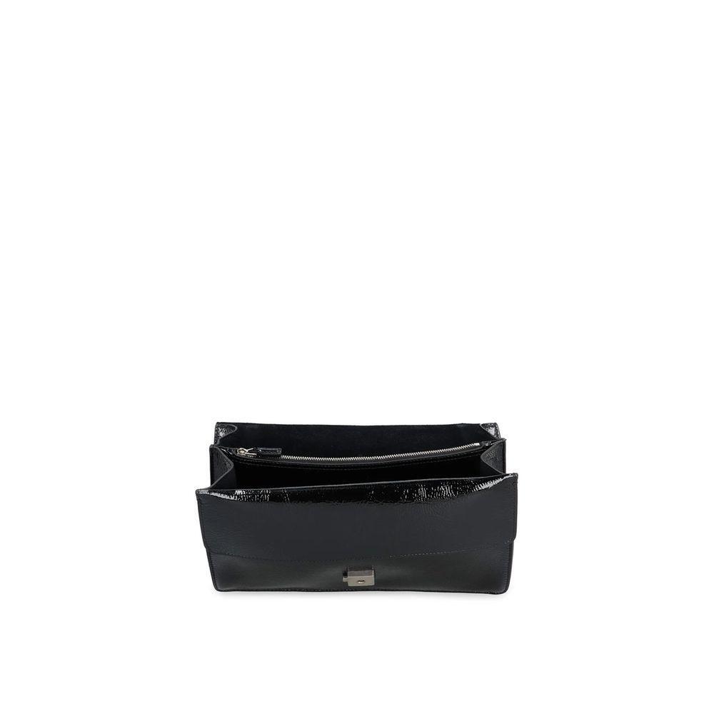 Front view with bag zipped and handles upright.