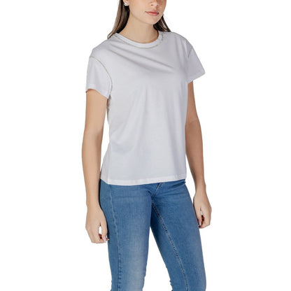 Liu Jo White Cotton T-Shirt with contrasting stitching, short sleeves, and straight cut fit for women, providing comfort and breathability.