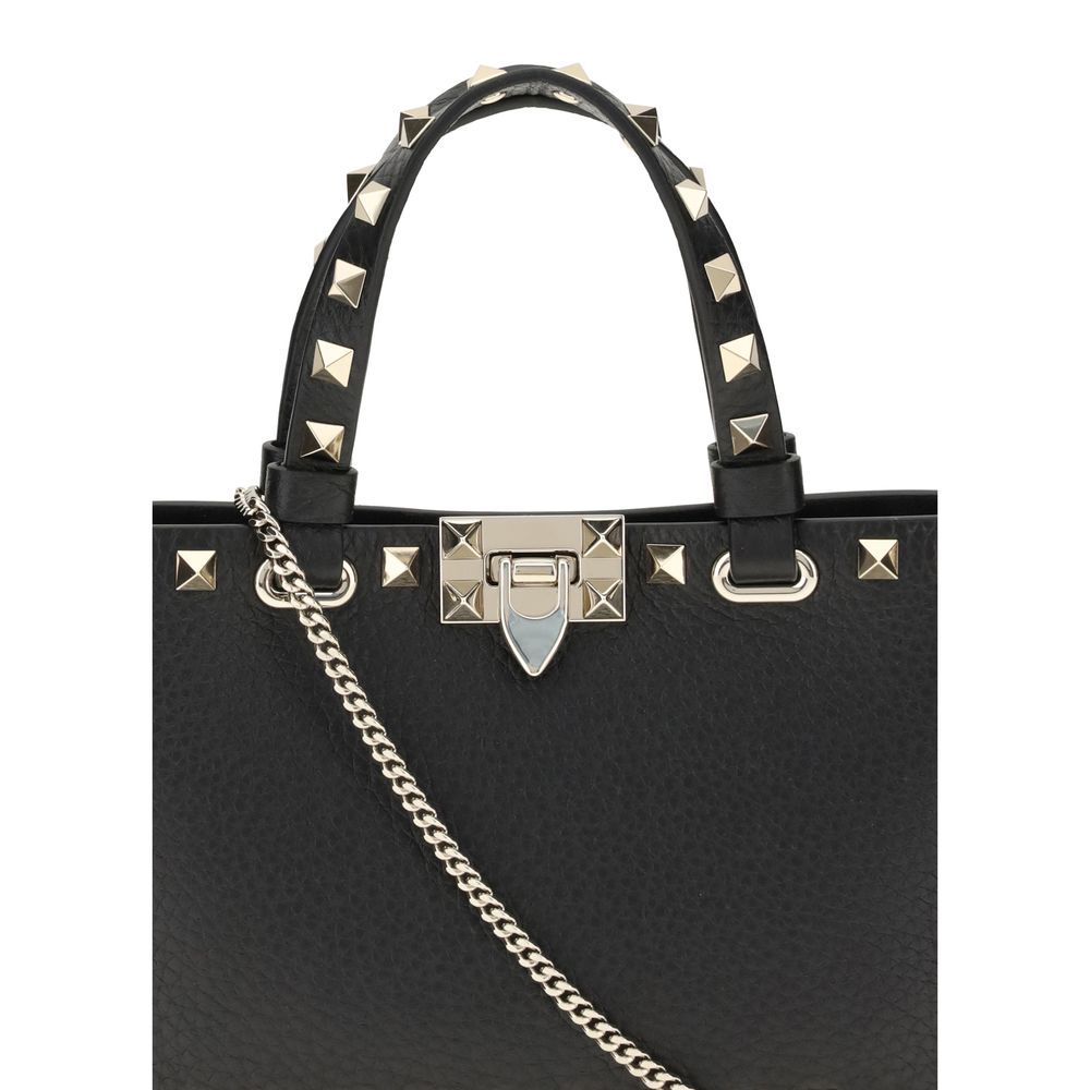 Front view with bag zipped and handles upright.