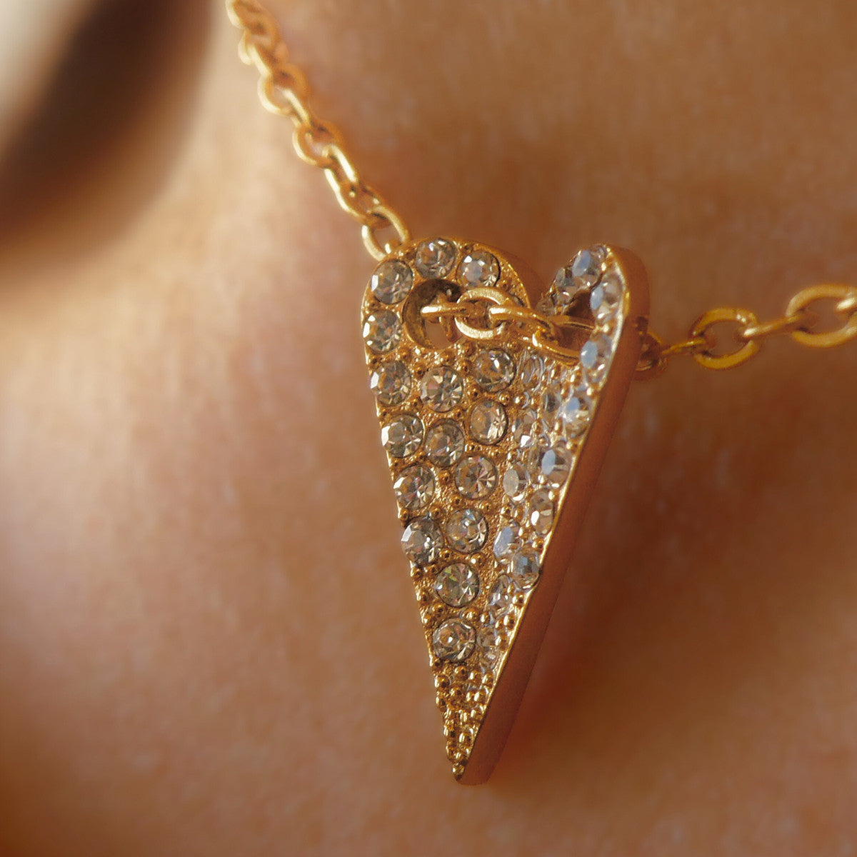 AN JEWELS JEWELRY Mod. AL.NMOH24CZ heart-shaped pendant on gold chain