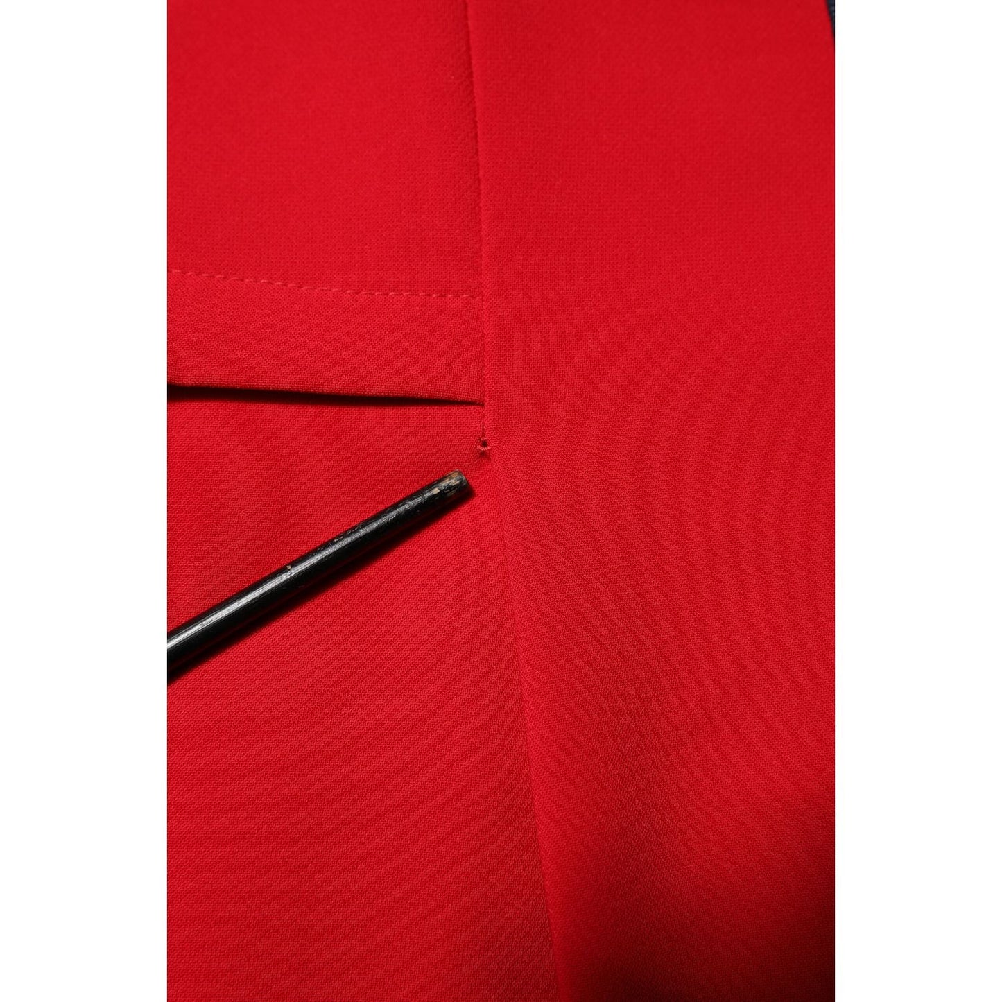 Close-up of defect on Armani Exchange Red Above Knee Long Sleeves Sheath Dress fabric
