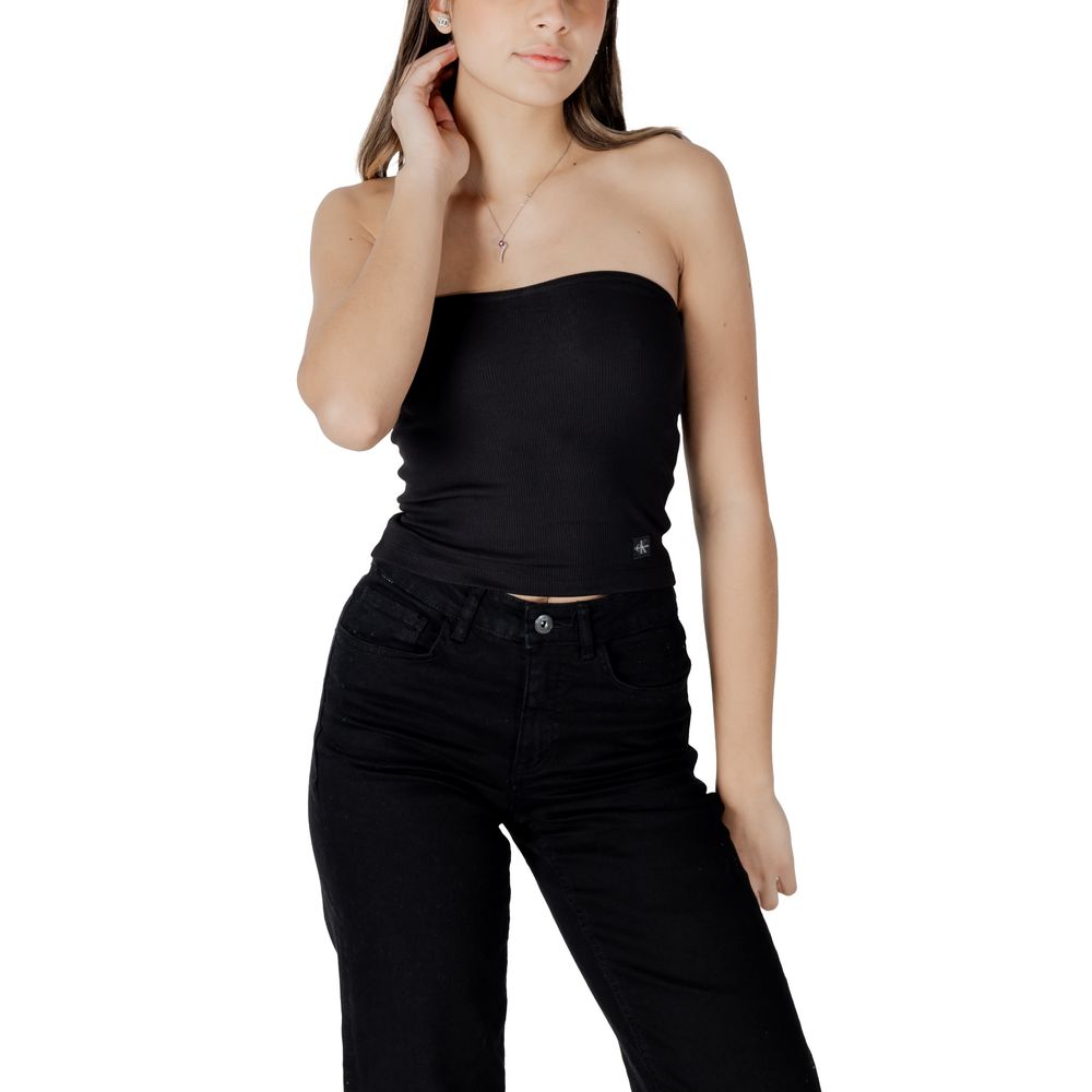 Woman wearing a fitted Calvin Klein Jeans Black Recycled Cotton Top with ribbed structure.