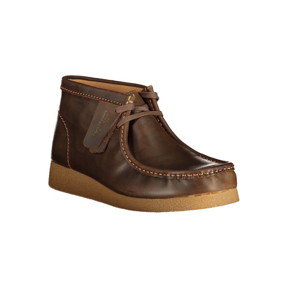 Clarks Brown Leather Men Sneaker showcasing stylish design and comfort with a durable polyester-leather blend and removable footbed.