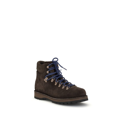 Diemme Roccia Vet Boots, traditional Italian mountaineering style with lightweight sole and padded lining for stability and comfort.