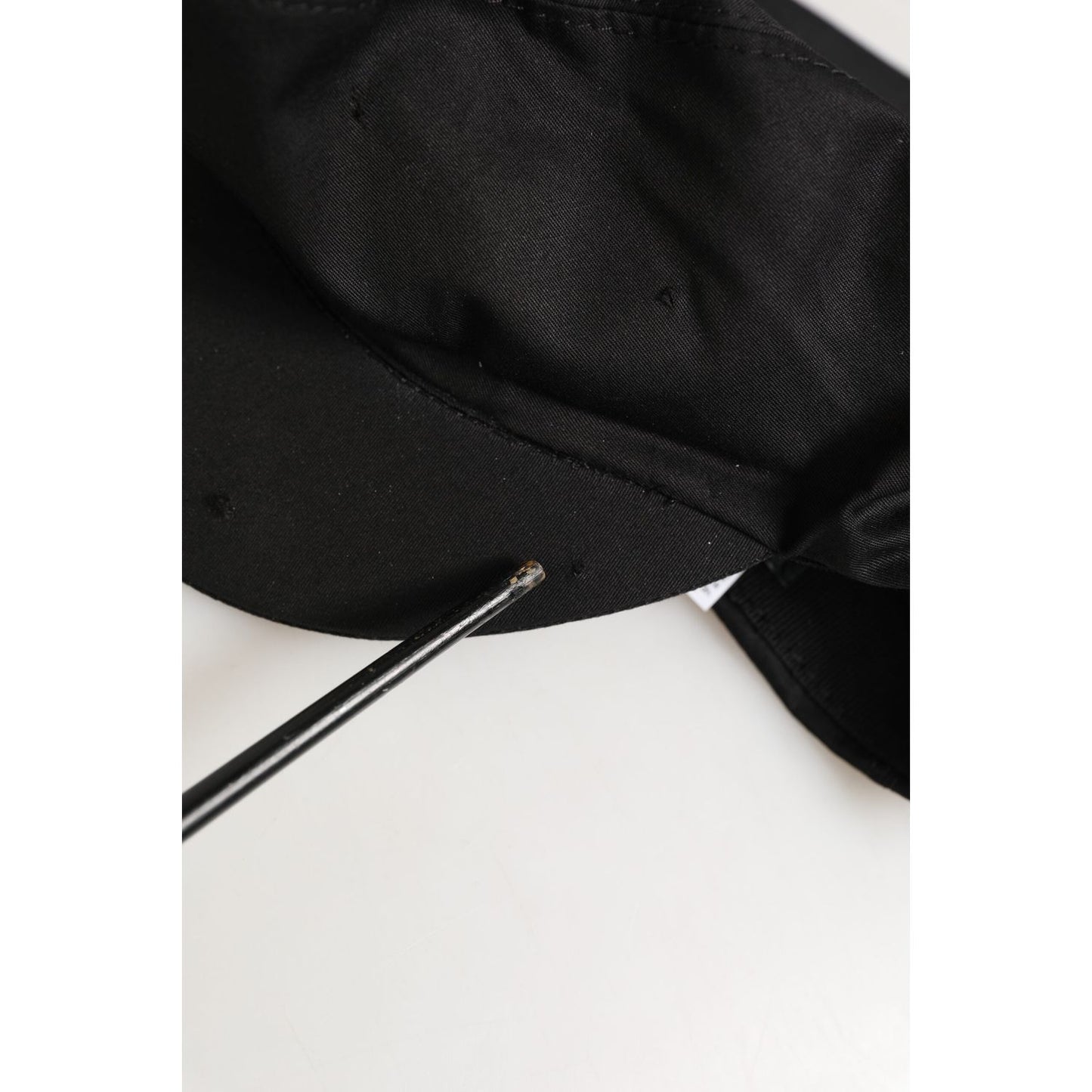 Dolce & Gabbana Black Cotton Stretch Newsboy Cloth Capello Hat detailing on inner lining with subtle DG logo accent.