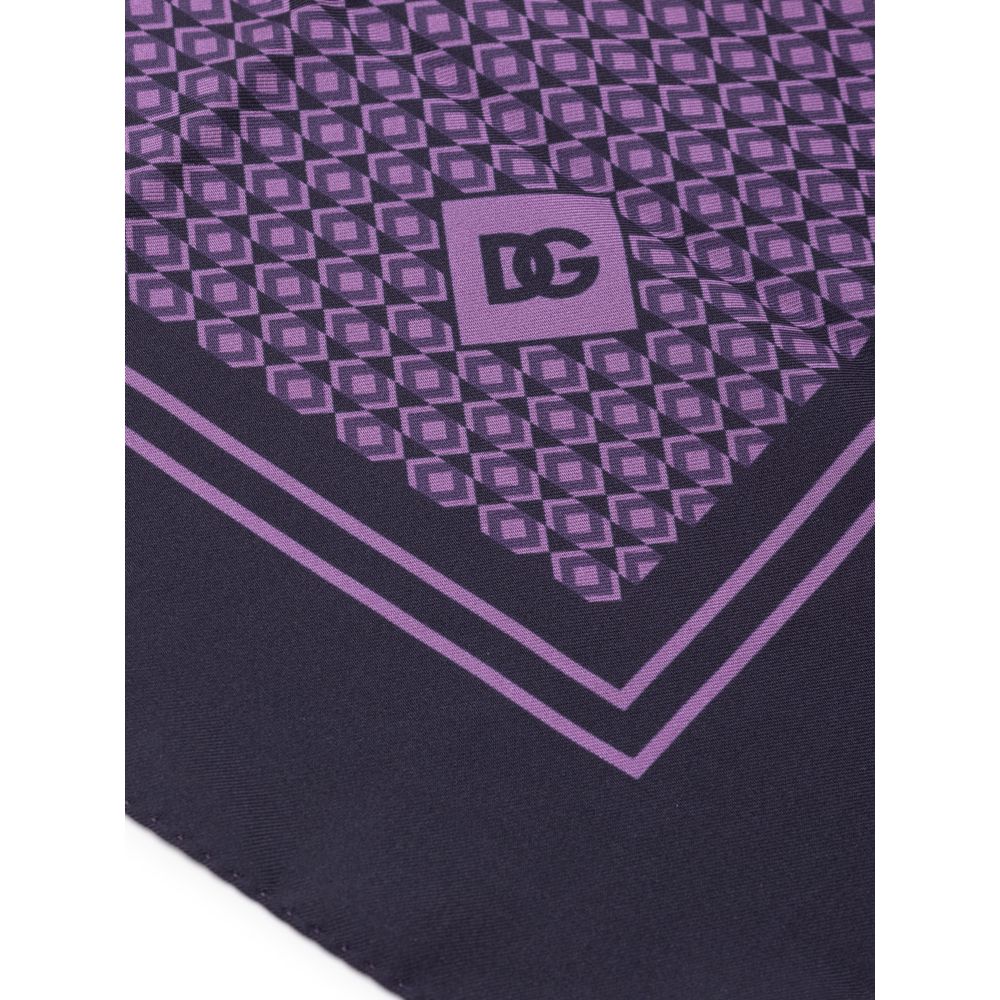 Dolce & Gabbana Purple Silk Pocket Square with geometric print and DG logo on silk twill fabric, size 32x32 cm, made in Italy.